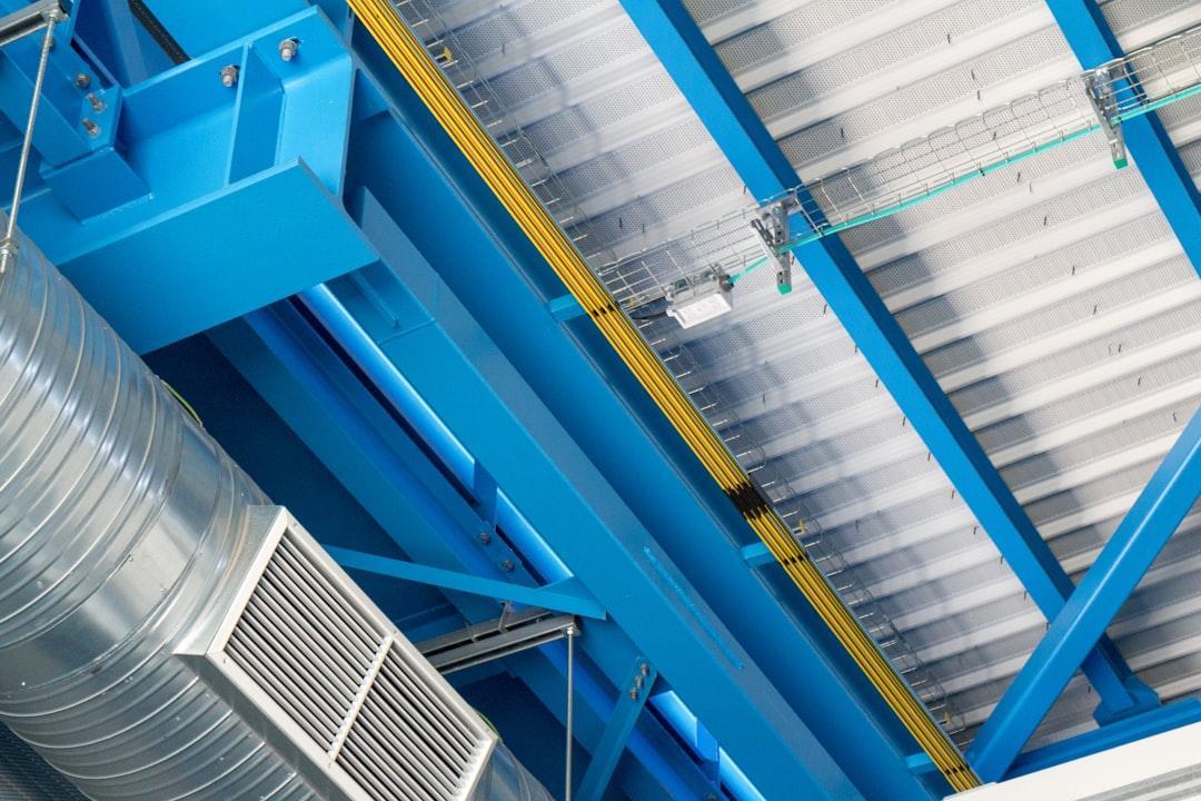 Conveyor systems in factories and logistics