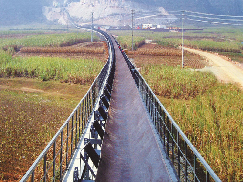 Polyester-cotton conveyor belt